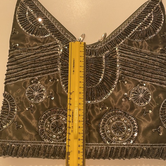 NWOT: moss green beaded and sequin shoulder bag - Picture 10 of 13